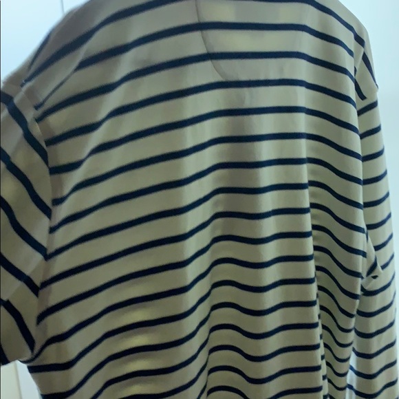 Barley worn Large Brooks Brothers 1/4 zip. - Picture 4 of 5